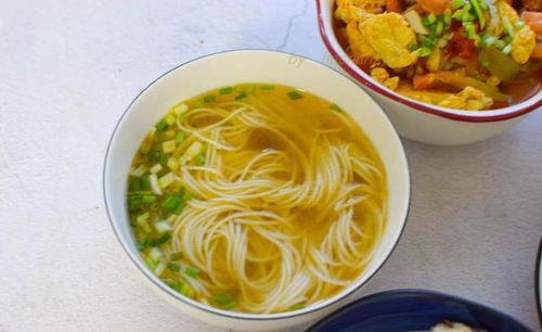 面条汤底爆料视频大全,热门视频大全带你领略美味背后的秘密 第2张 面条汤底爆料视频大全,热门视频大全带你领略美味背后的秘密 第2张